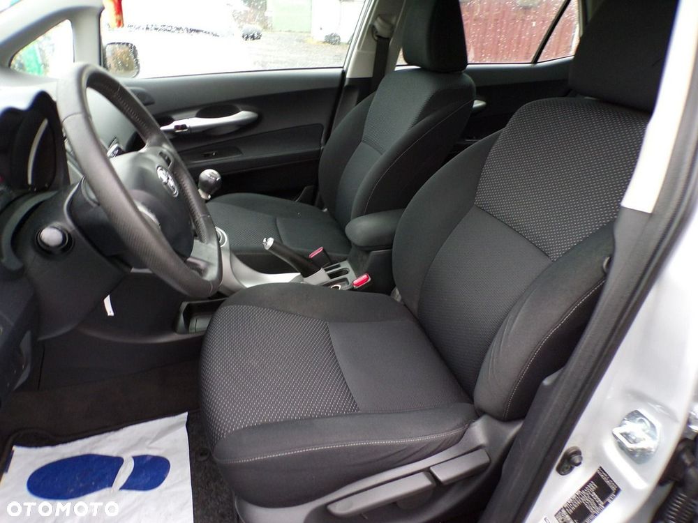 Toyota Auris - 23