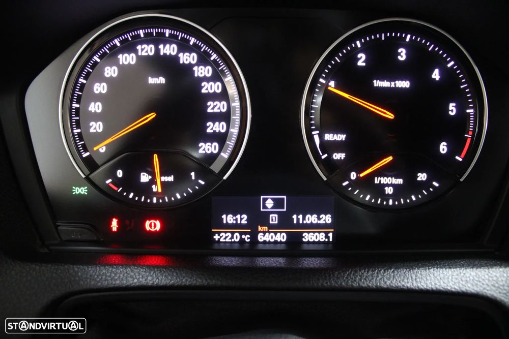 BMW 116 d Pack M - 15