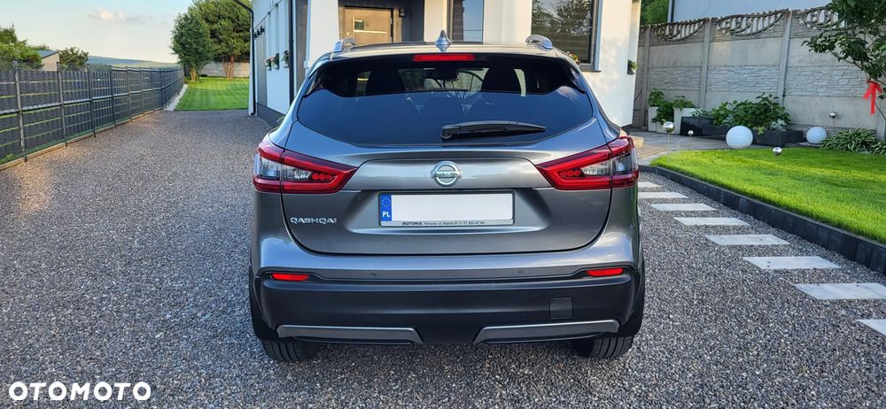 Nissan Qashqai 1.6 DIG-T N-Connecta - 16