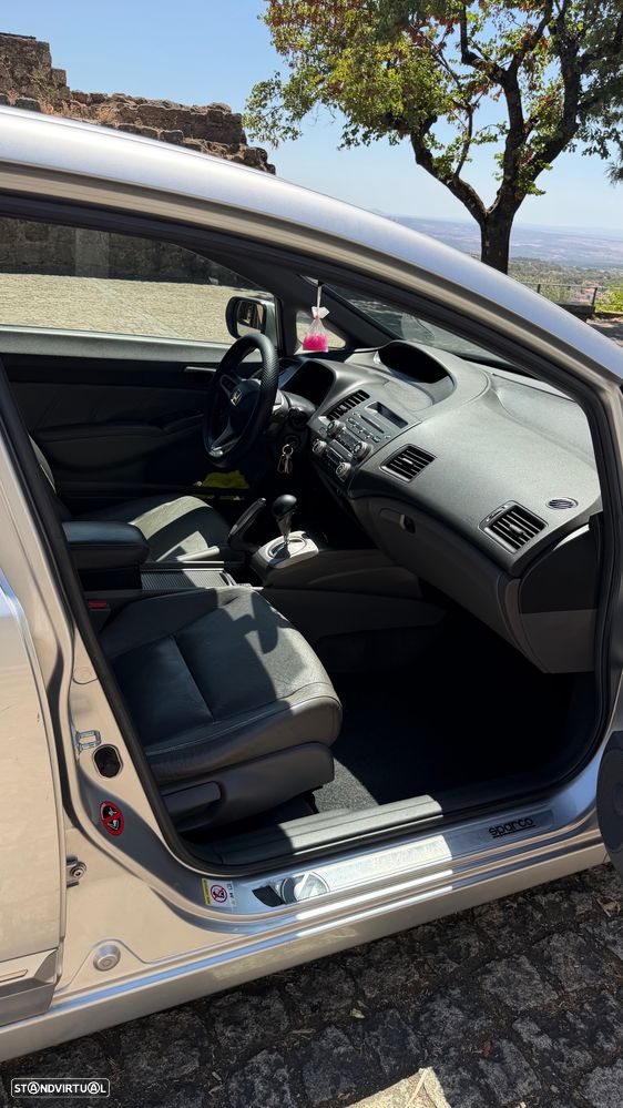 Honda Civic 1.3 DSI i-VTEC Hybrid Elegance - 12