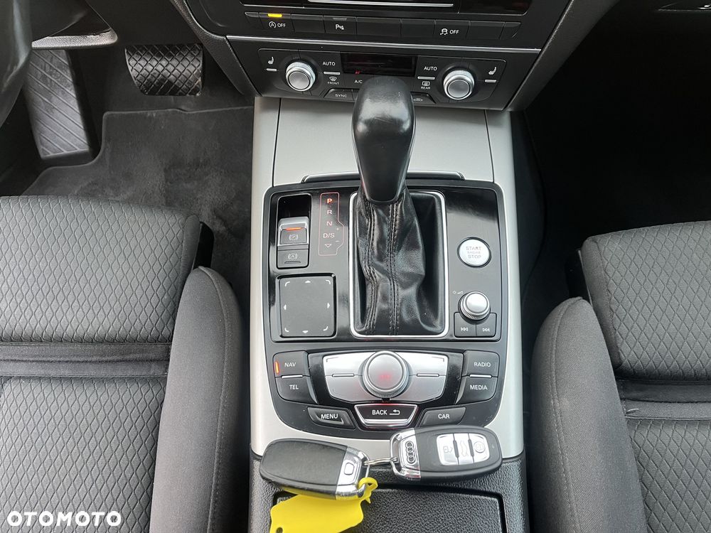 Audi A6 Avant 2.0 TDI Ultra DPF S tronic - 24