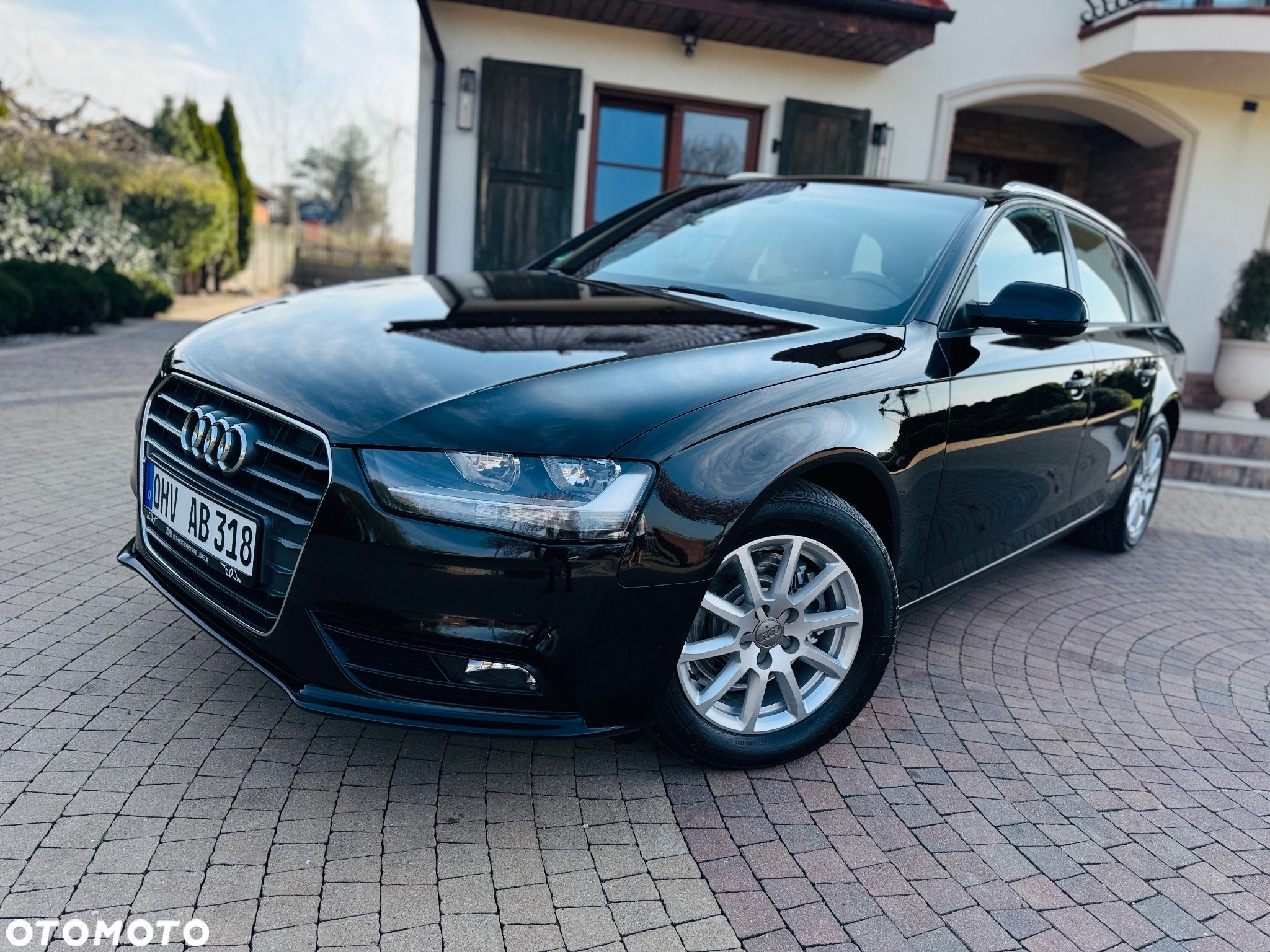 Audi A4 Avant 2.0 TDI DPF multitronic S line Sportpaket - 1