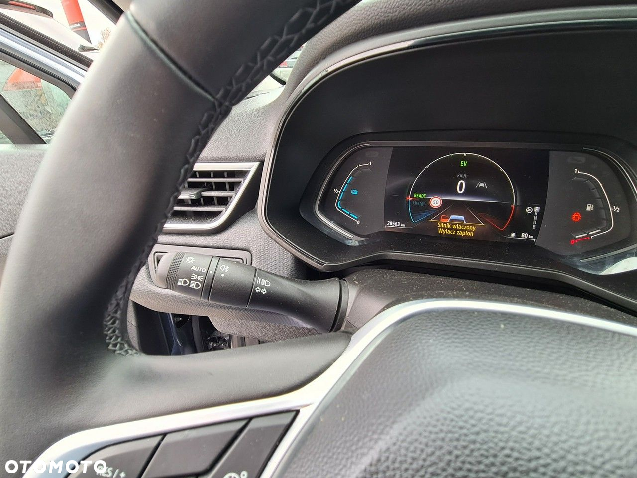 Renault Clio E-TECH Hybrid 140 EXPERIENCE - 23