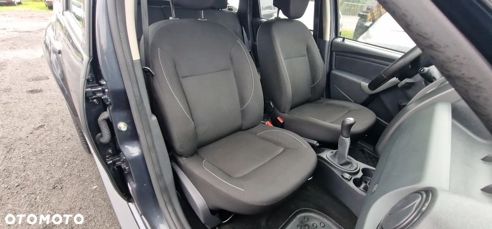 Dacia Duster 1.6 SCe Ambiance S&S - 9