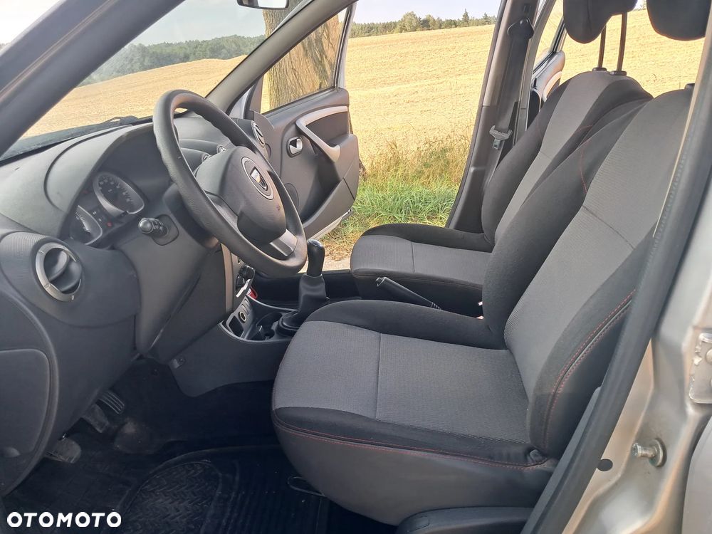 Dacia Duster - 12