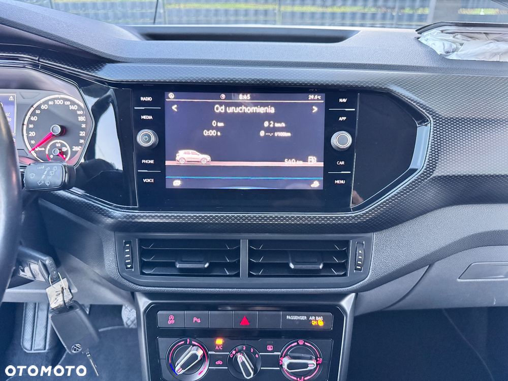 Volkswagen T-Cross 1.0 TSI - 18