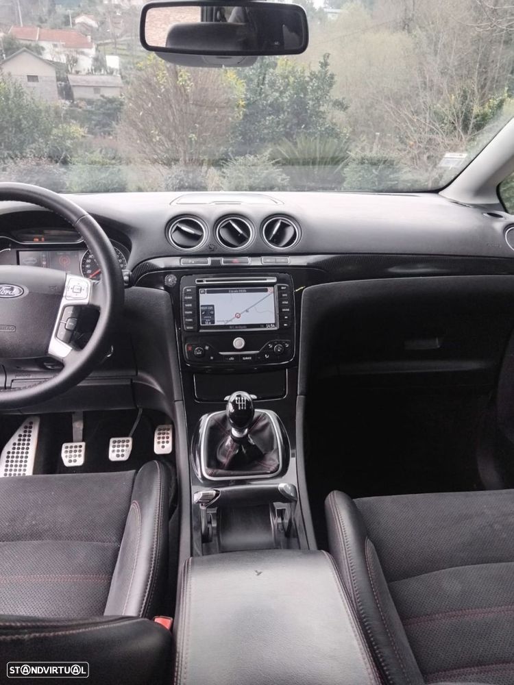Ford S-Max 2.0 TDCi Titanium 7L - 13