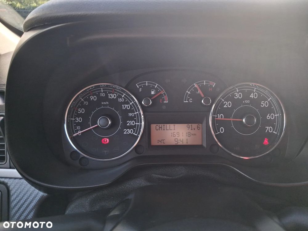 Fiat Punto 1.4 Estiva S&S - 8