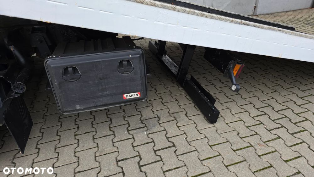 Mercedes-Benz Atego - 24