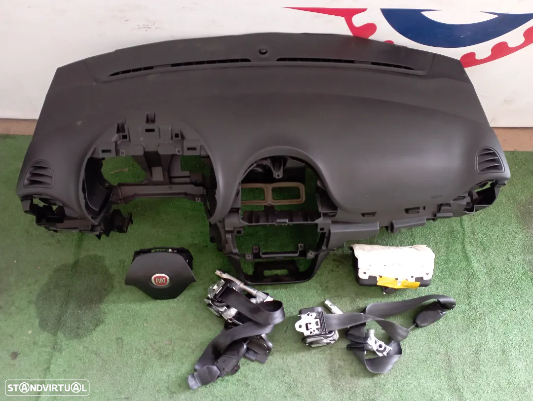 Tablier com Airbags Fiat Punto Evo 2011 - 2