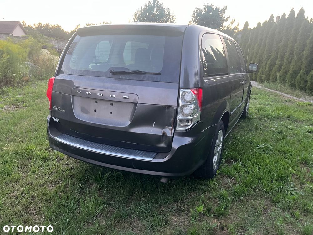 Dodge Grand Caravan 3.6 Express - 21