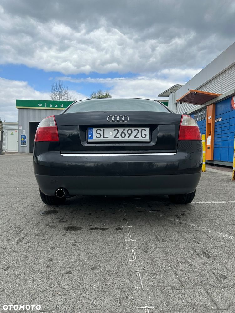 Audi A4 Limousine 2 - 8