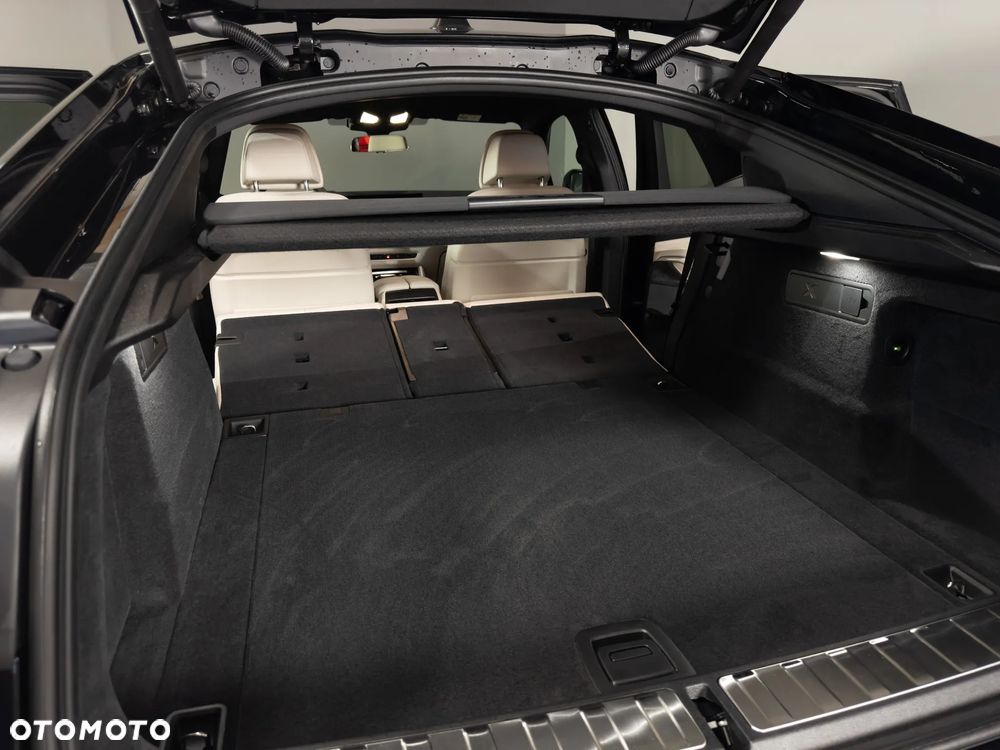 BMW X6 xDrive40d mHEV - 35