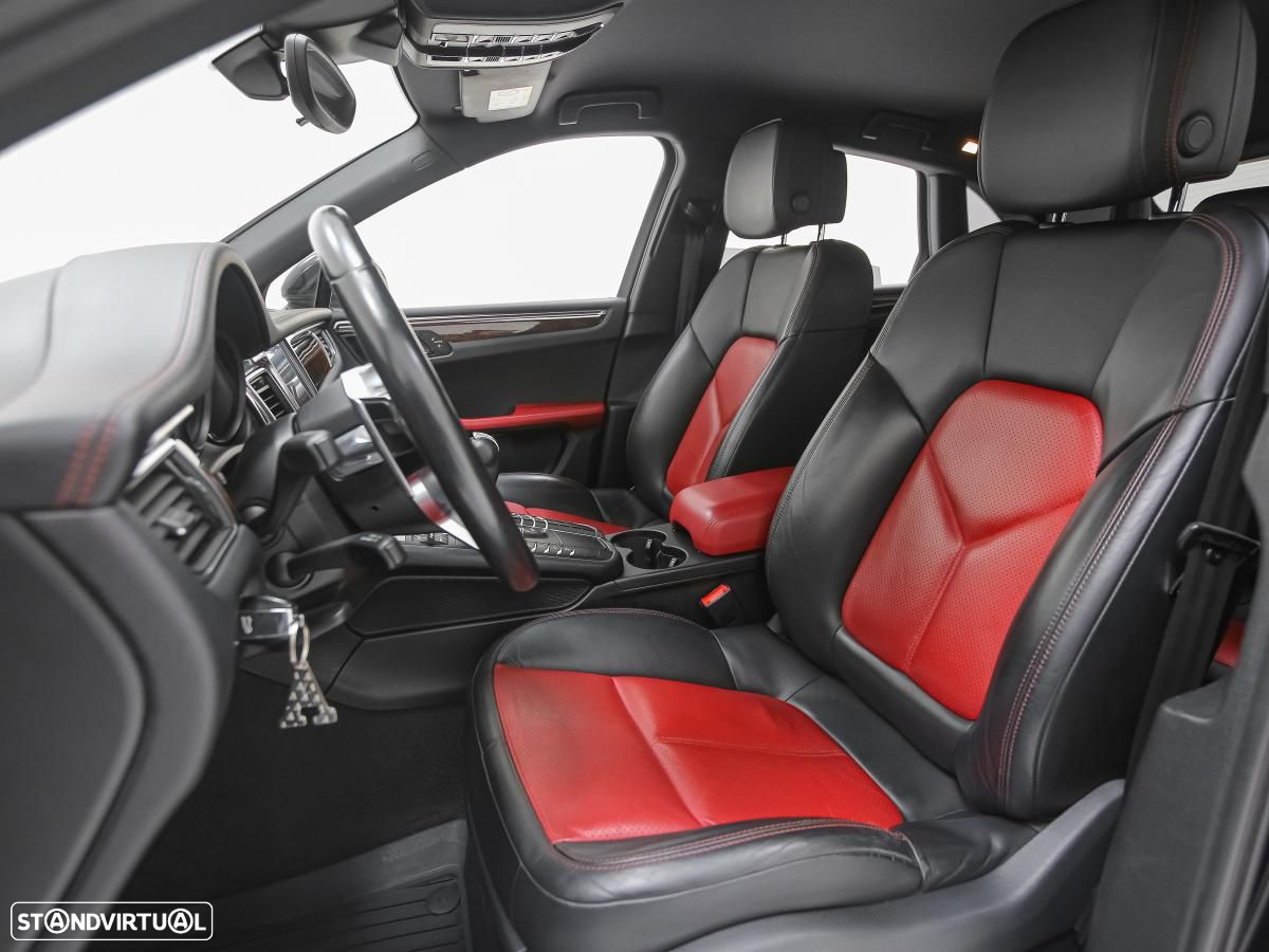 Porsche Macan S - 10