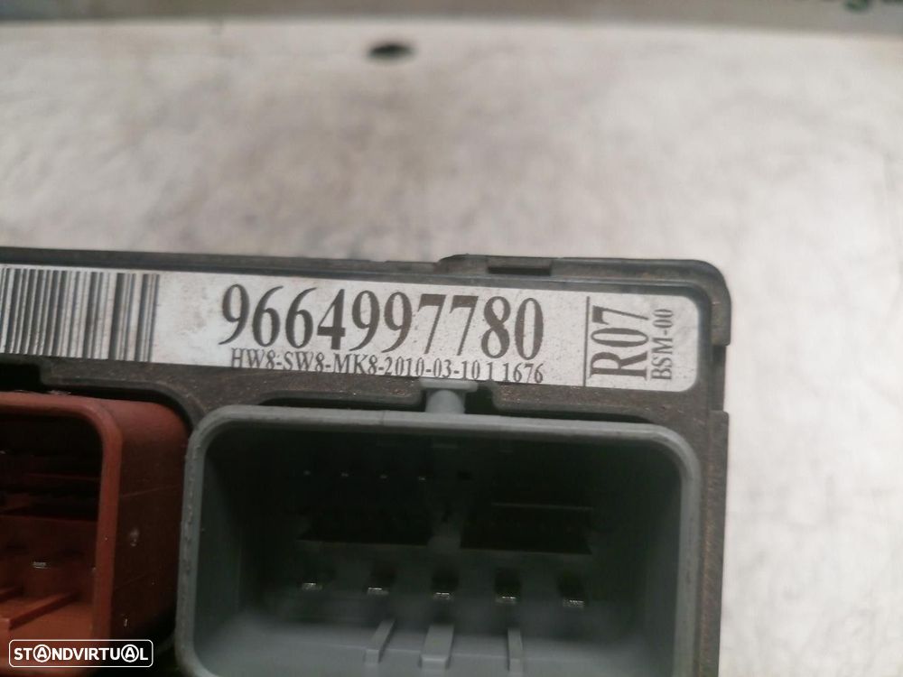 CAIXA RELÉS / FUSÍVEIS PEUGEOT 207 2006 - 5