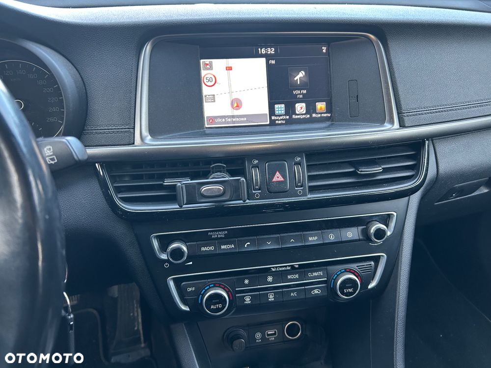 Kia Optima - 6