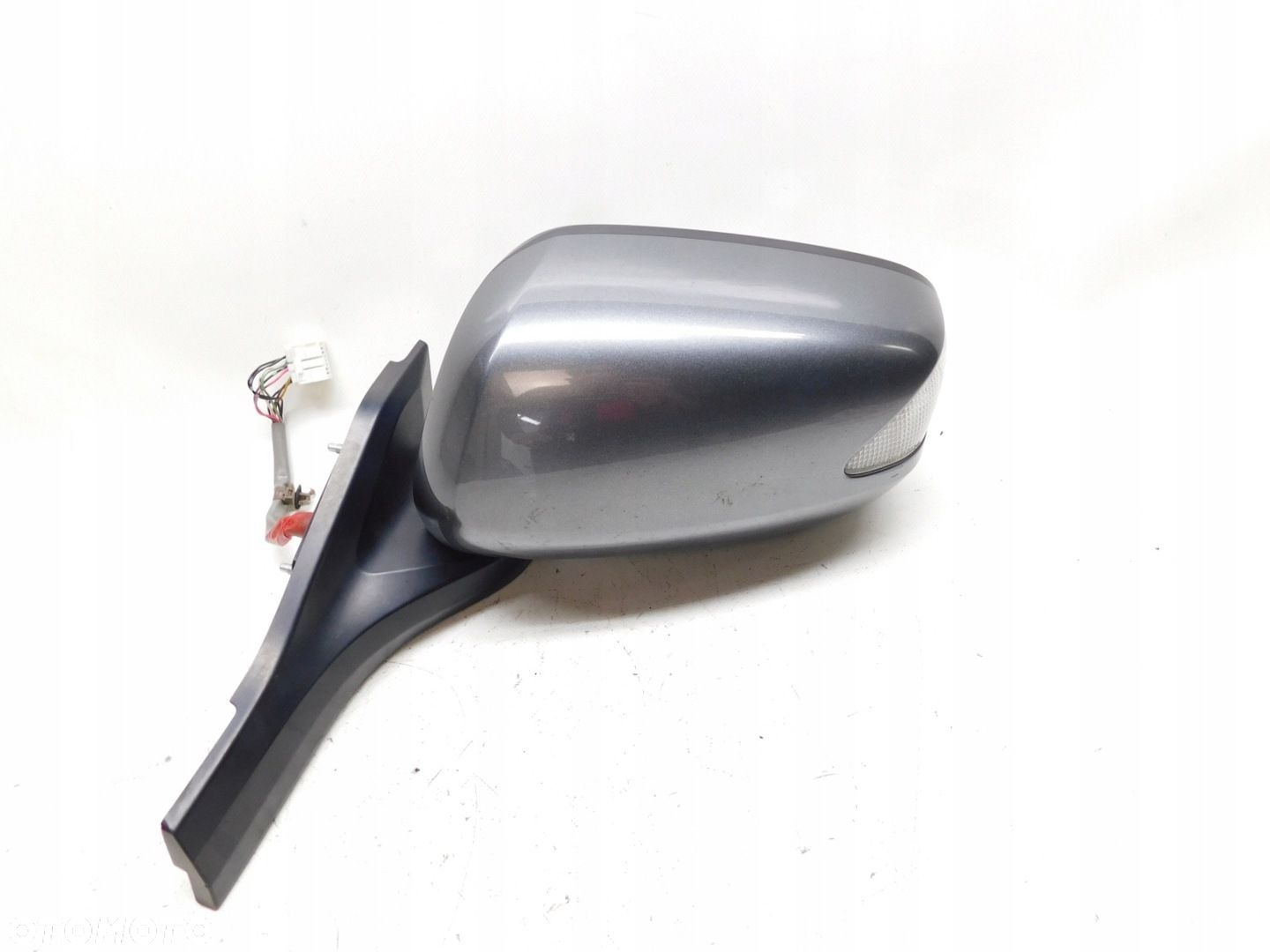 LUSTERKO LEWE 9pin - HONDA INSIGHT II 09- NH737M - 1
