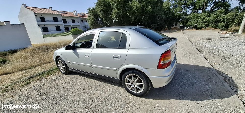 Opel Astra 1.4 Club - 5