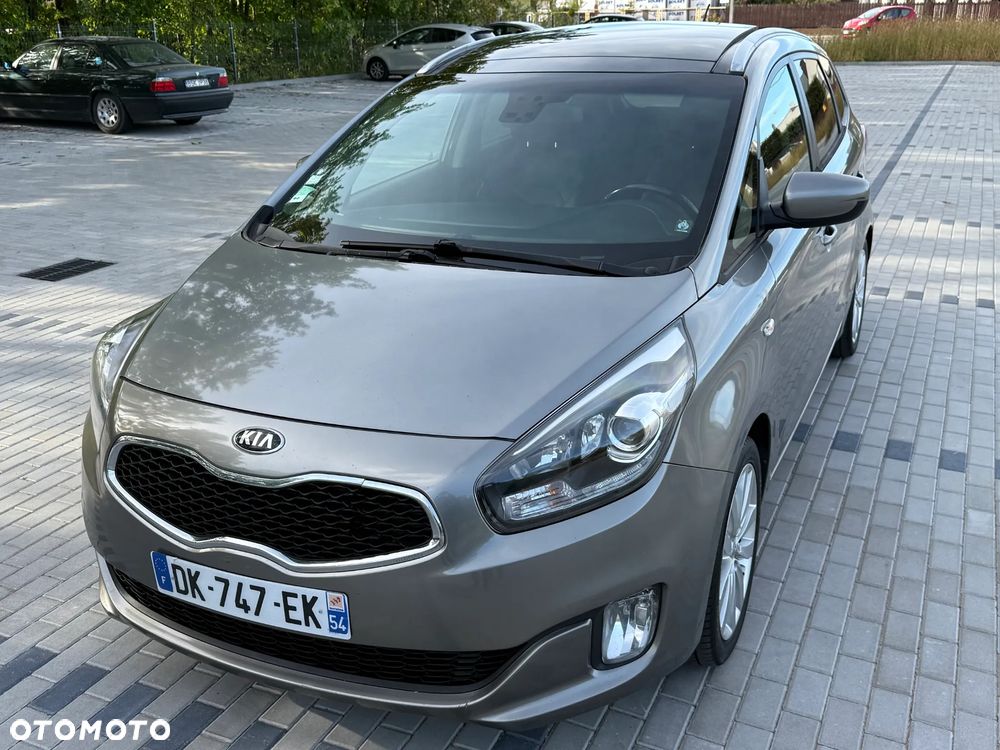 Kia Carens 1.7 CRDi XL 7os - 13