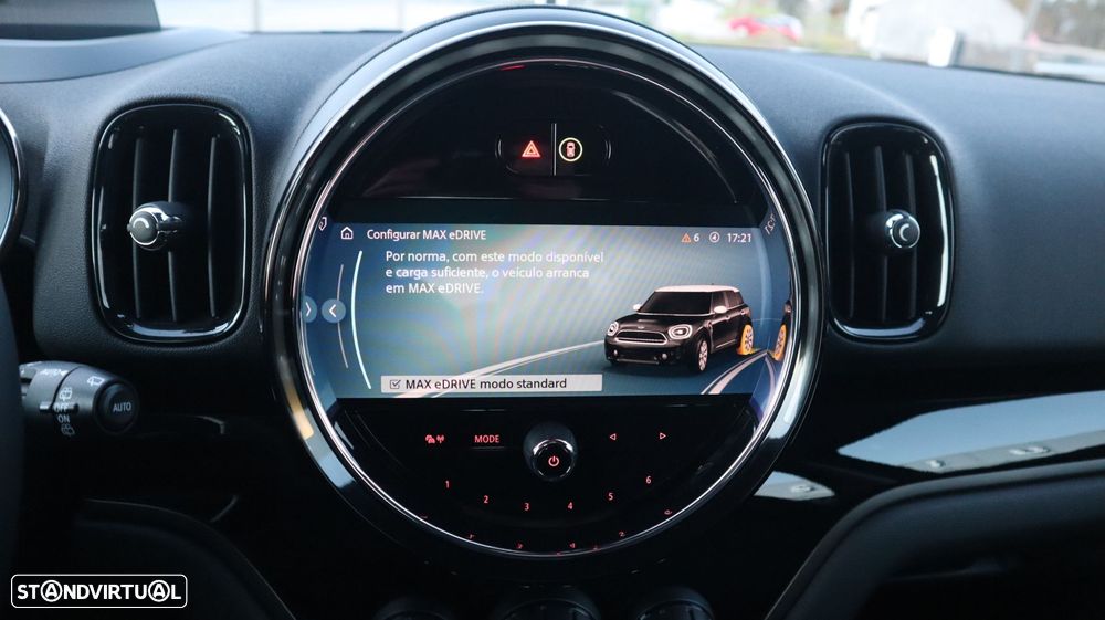 MINI Countryman Cooper SE ALL4 Auto - 25