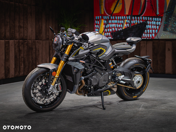 MV AGUSTA RUSH