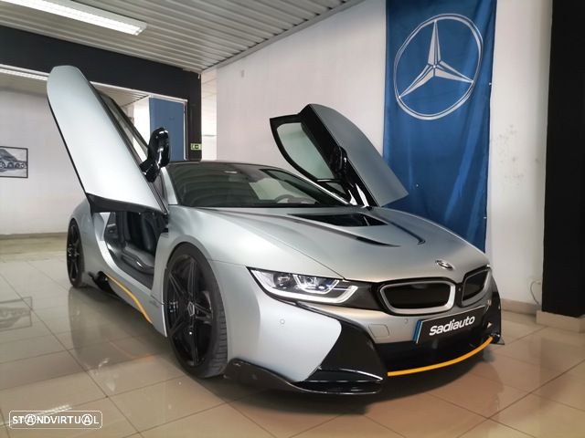 BMW i8 - 1