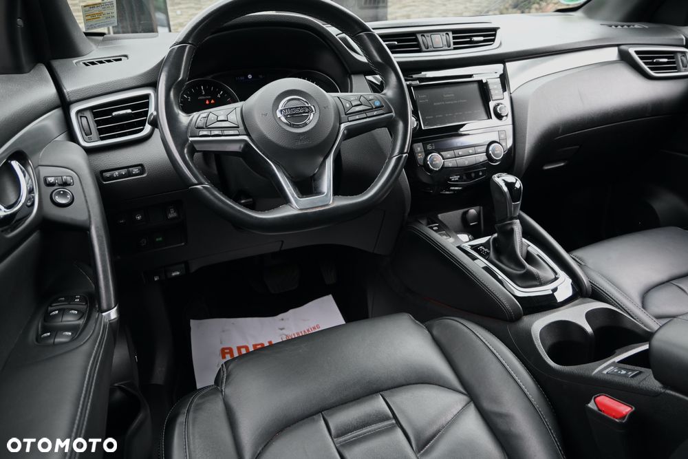 Nissan Qashqai 1.7 dCi 4x4 Tekna+ Xtronic - 19