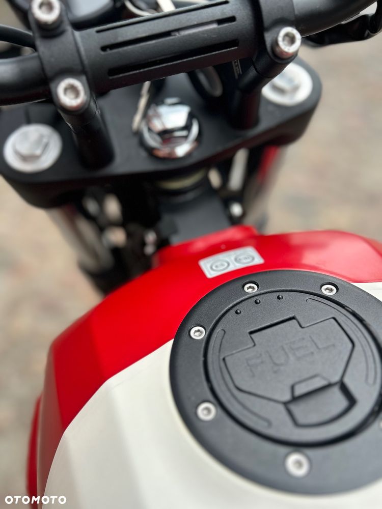 Royal Enfield Himalayan - 18