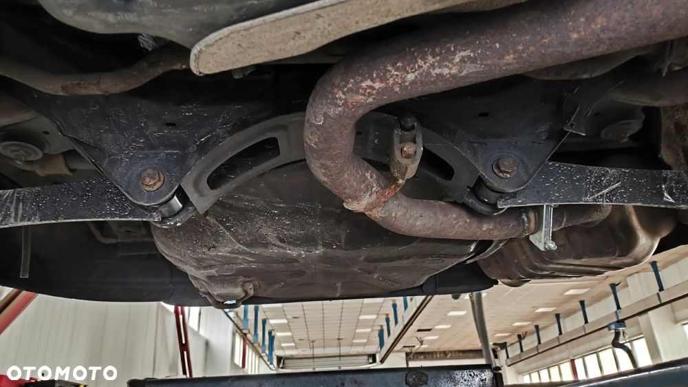 Alfa Romeo 159 1.9 JTDM 8V DPF - 15