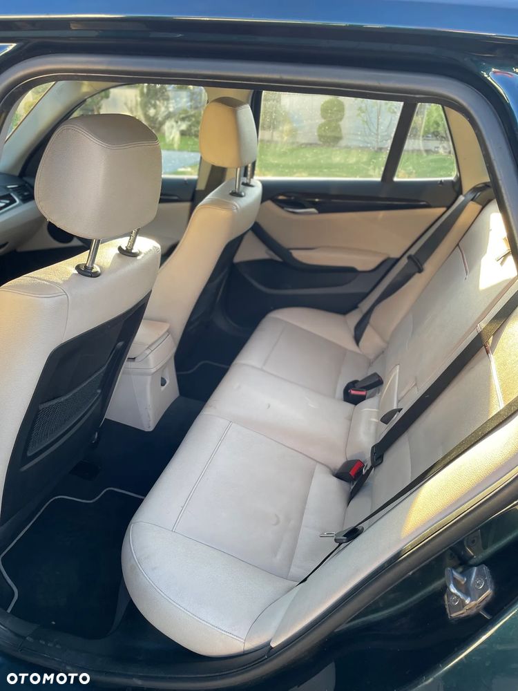 BMW X1 xDrive20d Sport Line - 9