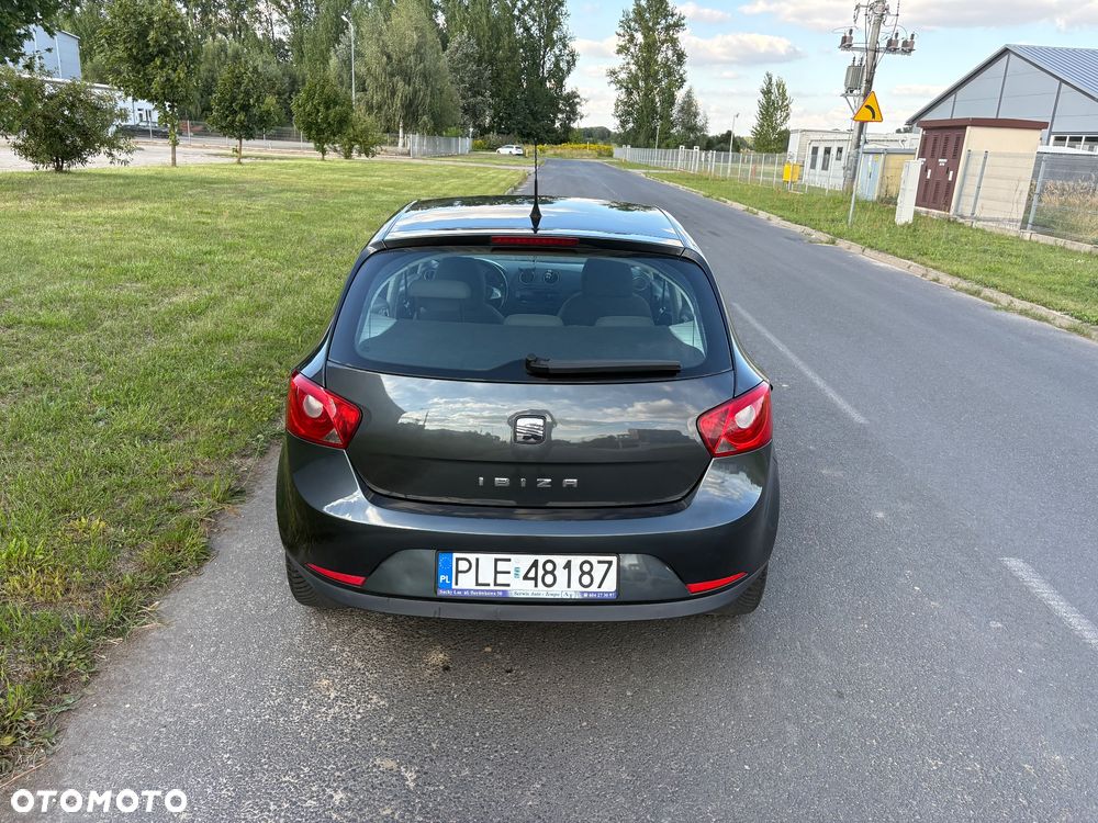 Seat Ibiza 1.4 16V Passion - 8