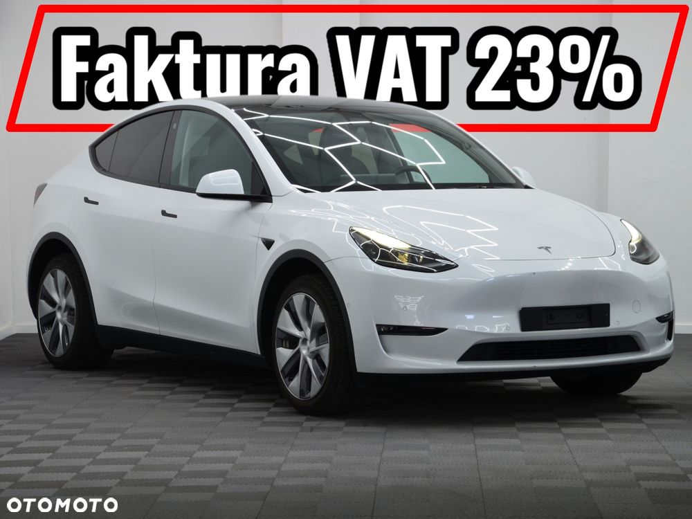 Tesla Model Y Long Range Dual Motor AWD - 1