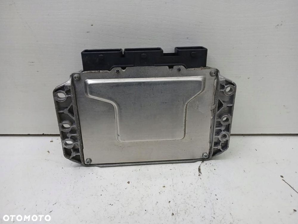 KOMPUTER MODUŁ STEROWNIK SILNIKA RENAULT SCENIC MEGANE II 1.6 8200509516 - 2