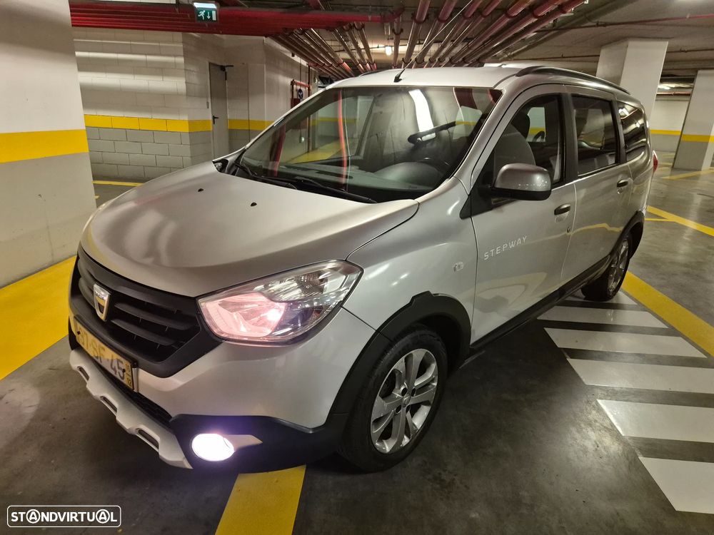 Dacia Lodgy