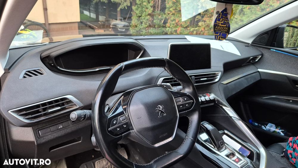 Peugeot 3008 1.6 BlueHDI S&S EAT6 Allure - 6
