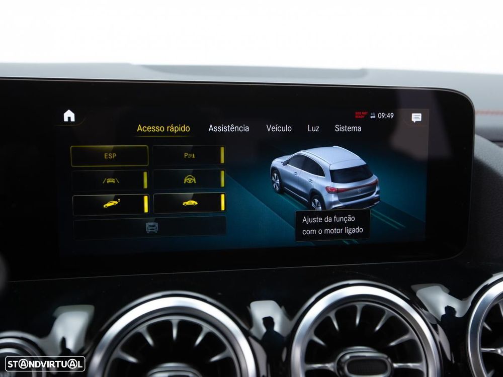 Mercedes-Benz EQA 250+ AMG Line - 30