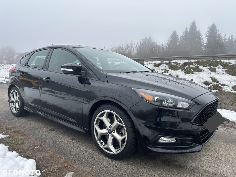 Ford Focus 2.0 EcoBoost ST - 2