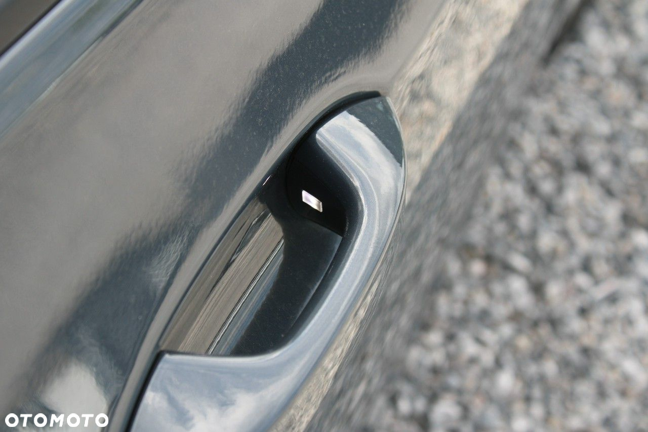 Volkswagen Golf - 15