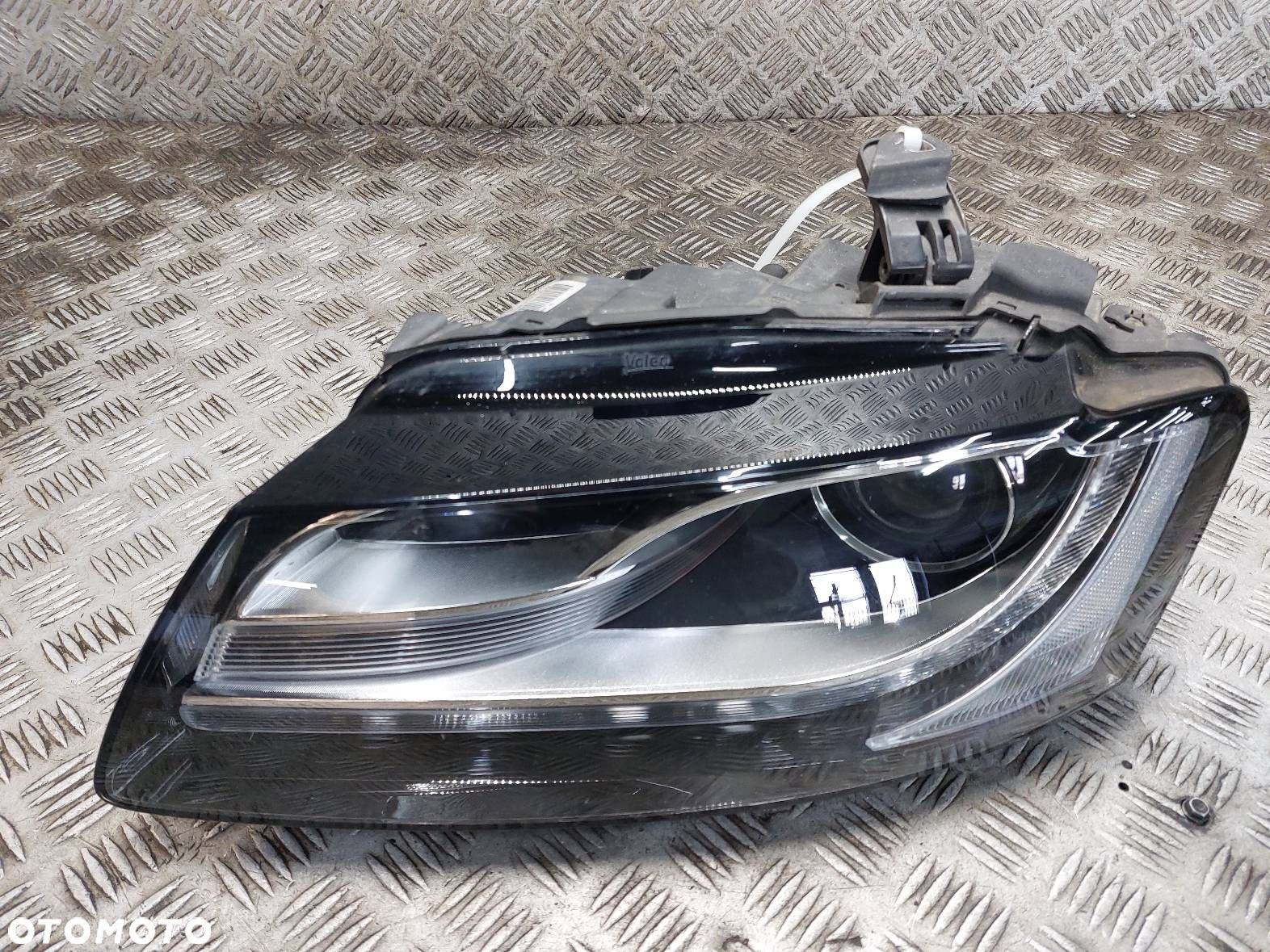 LAMPA LEWY PRZÓD AUDI A5 8T 8T0941029AK 8K0941597 - 1