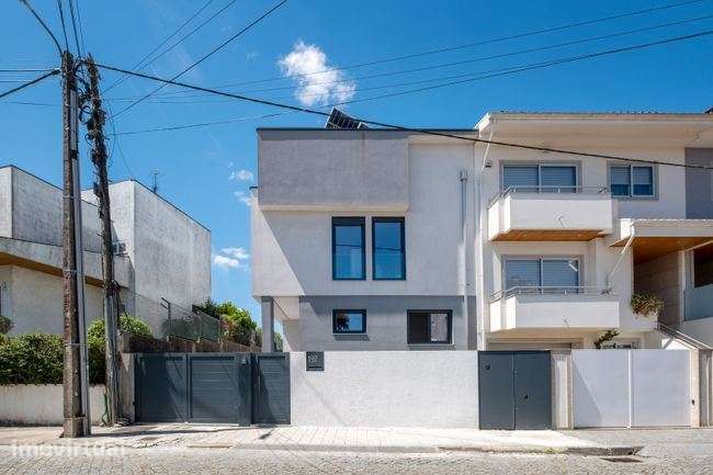 Moradia T4 à venda em Fânzeres - Grande imagem: 2/30