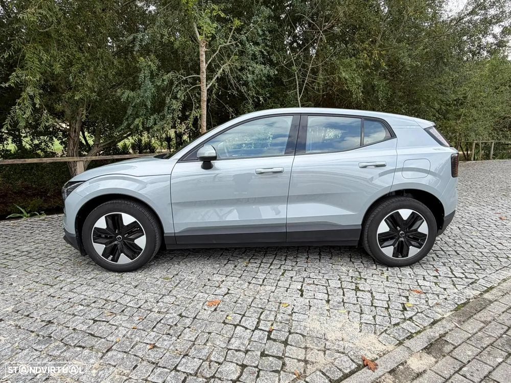 Volvo EX30 69 kWh Single Motor Extended Range Core - 16