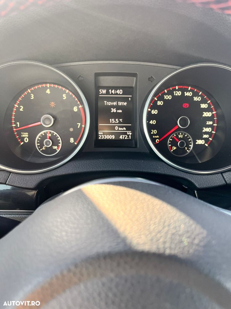 Volkswagen Golf 2.0 GTI - 11