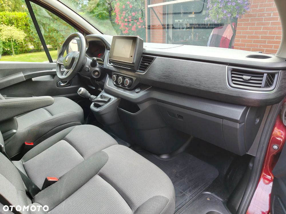 Renault Trafic 2023 photo 5