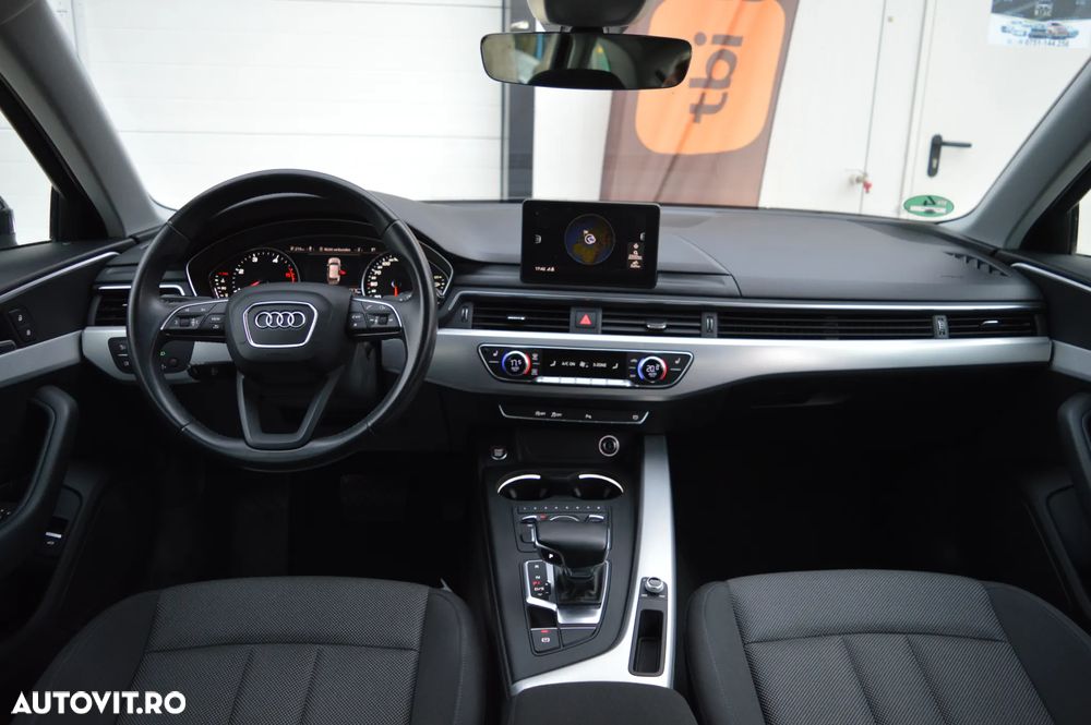 Audi A4 2.0 TDI S tronic - 11