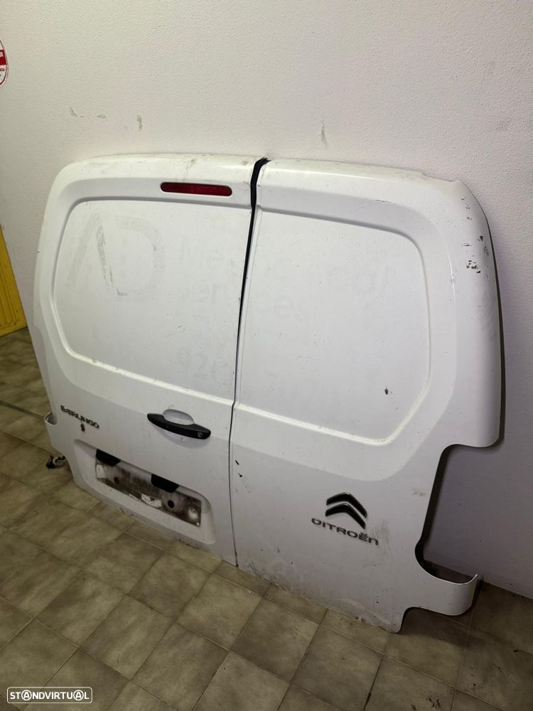 Porta Tras Direita Citroen Berlingo/Peugeot Partner - 1