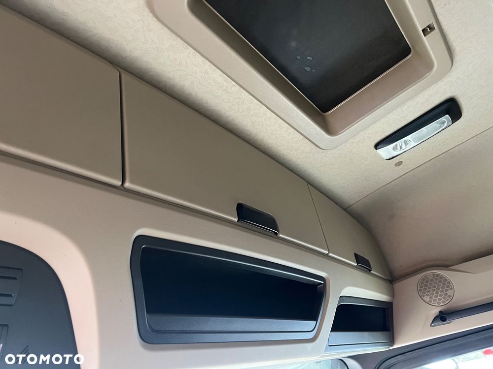 Mercedes-Benz ACTROS bez retardera prokontraktowy - 31