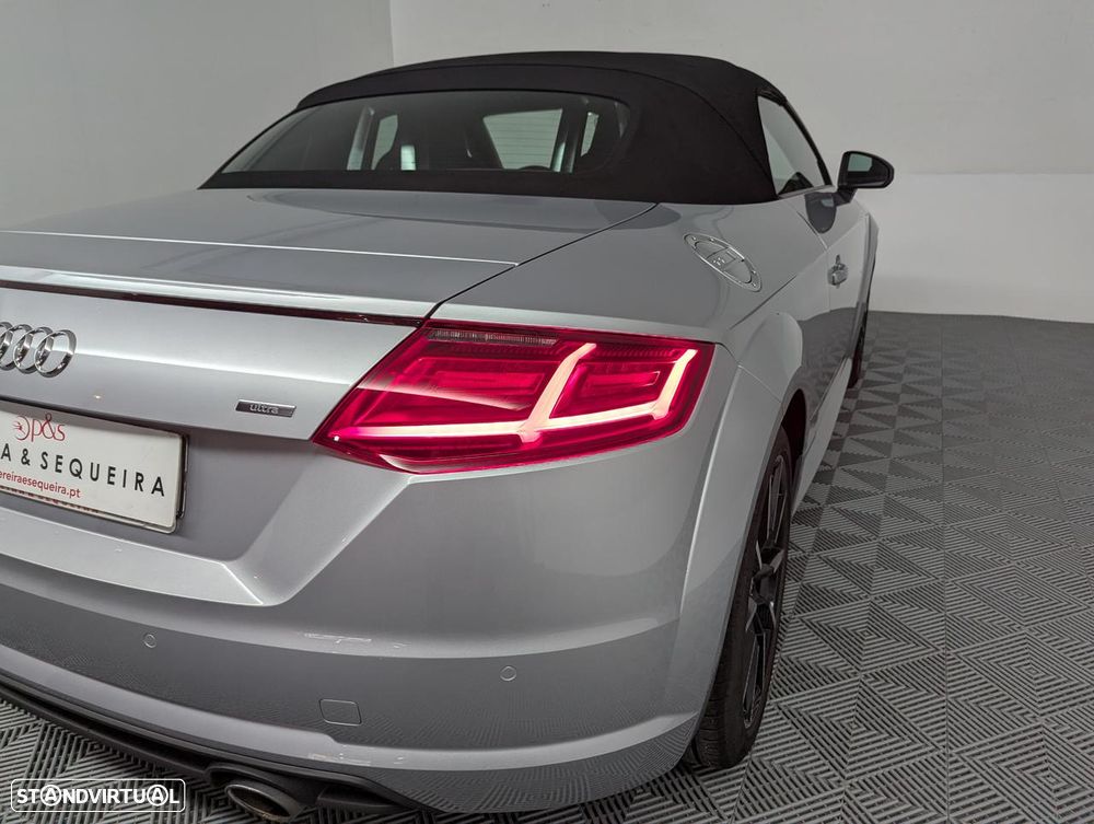 Audi TT Coupé 2.0 TDI S-line - 17