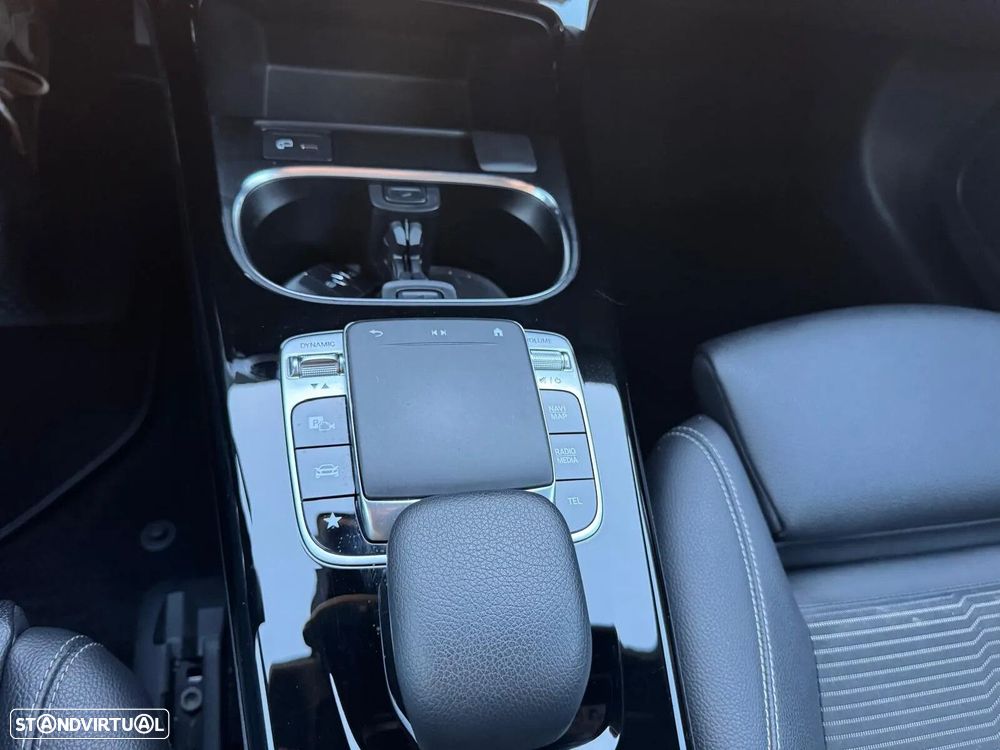 Mercedes-Benz A 180 d Style Plus Aut. - 37