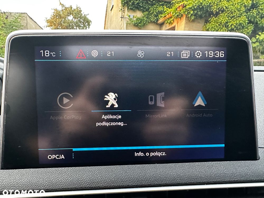 Peugeot 5008 PureTech 130 EAT8 Stop & Start Allure Pack - 34