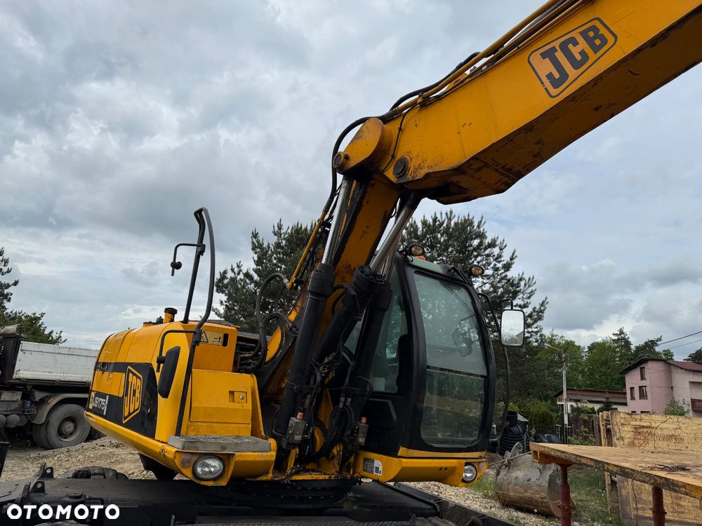 JCB 175W - 8